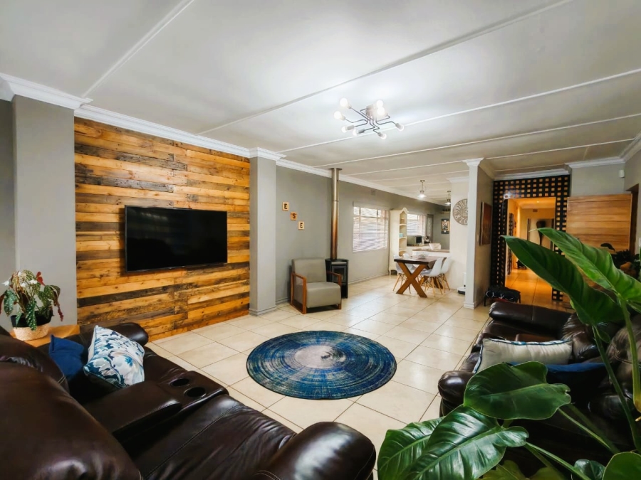 4 Bedroom Property for Sale in Arcon Park Gauteng