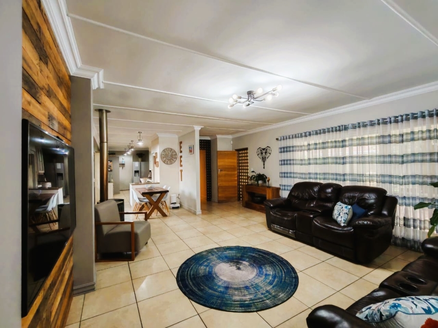 4 Bedroom Property for Sale in Arcon Park Gauteng