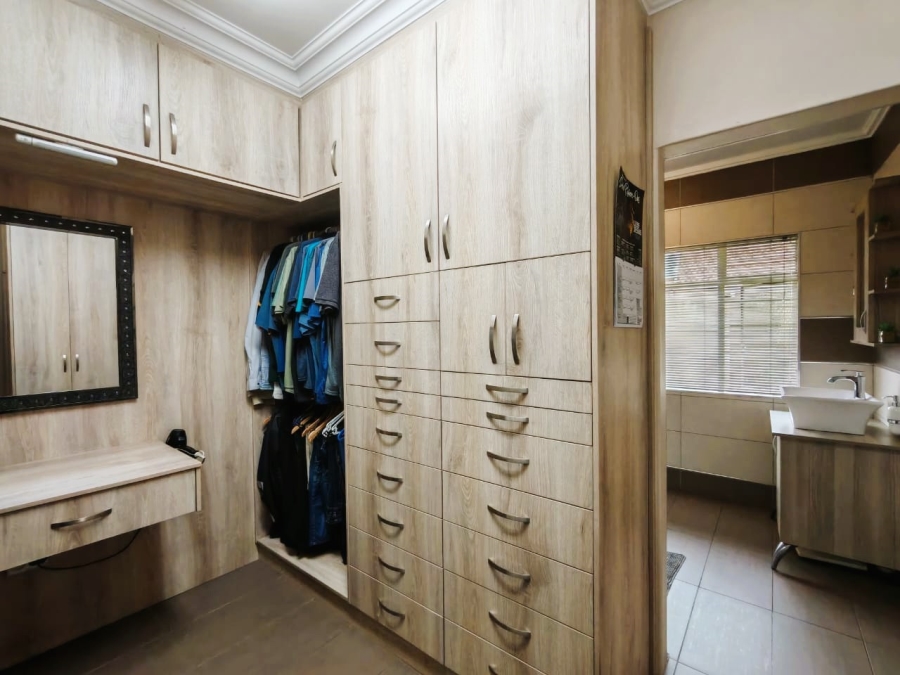 4 Bedroom Property for Sale in Arcon Park Gauteng
