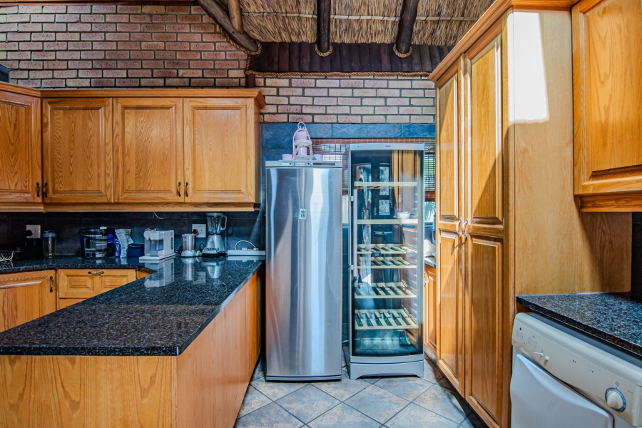 3 Bedroom Property for Sale in Glenvista Gauteng