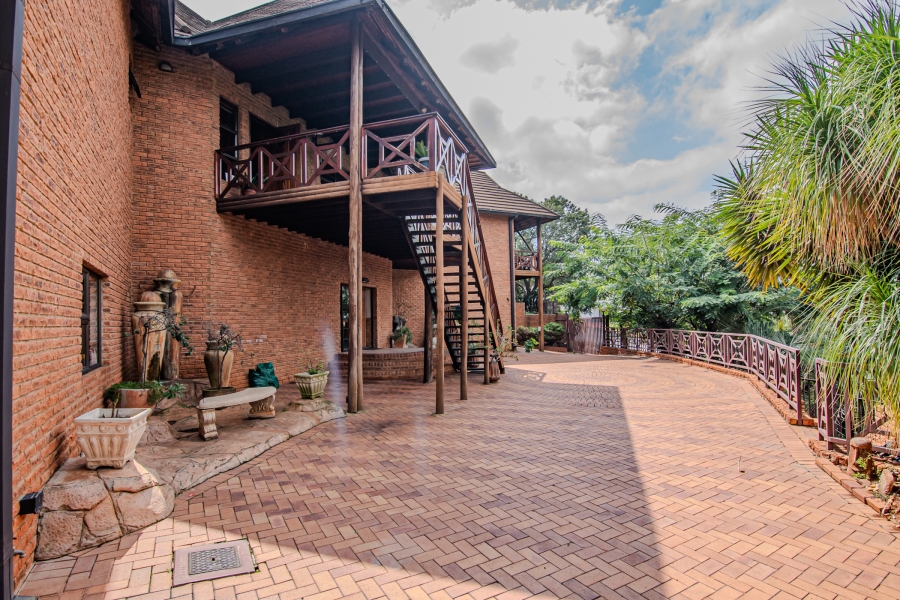 3 Bedroom Property for Sale in Glenvista Gauteng