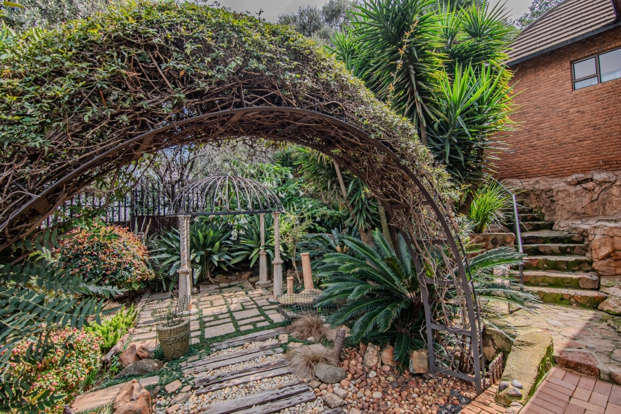 3 Bedroom Property for Sale in Glenvista Gauteng