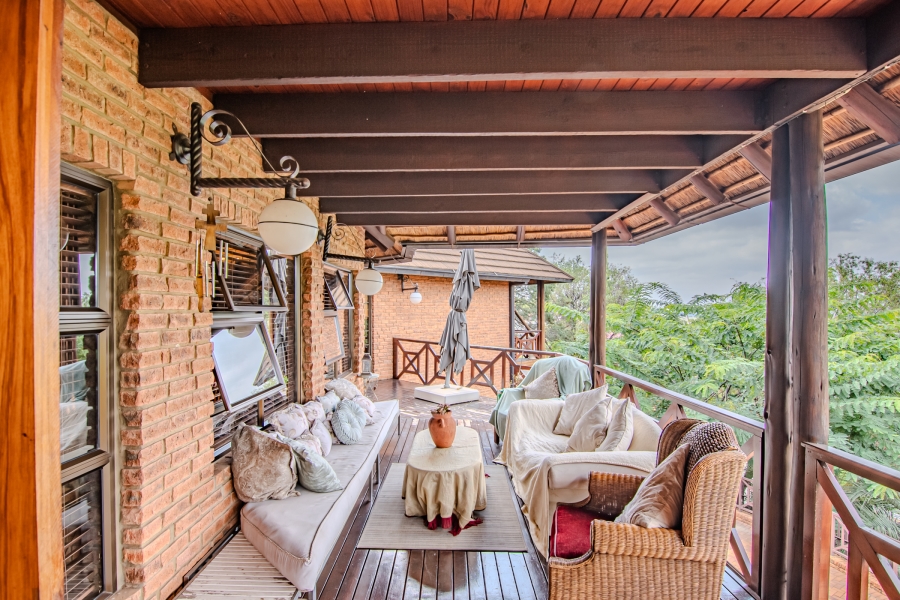 To Let 3 Bedroom Property for Rent in Glenvista Gauteng