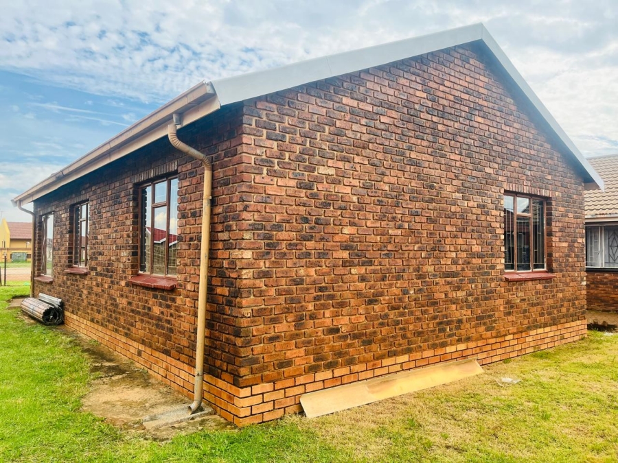 3 Bedroom Property for Sale in Sebokeng Zone 10 Gauteng