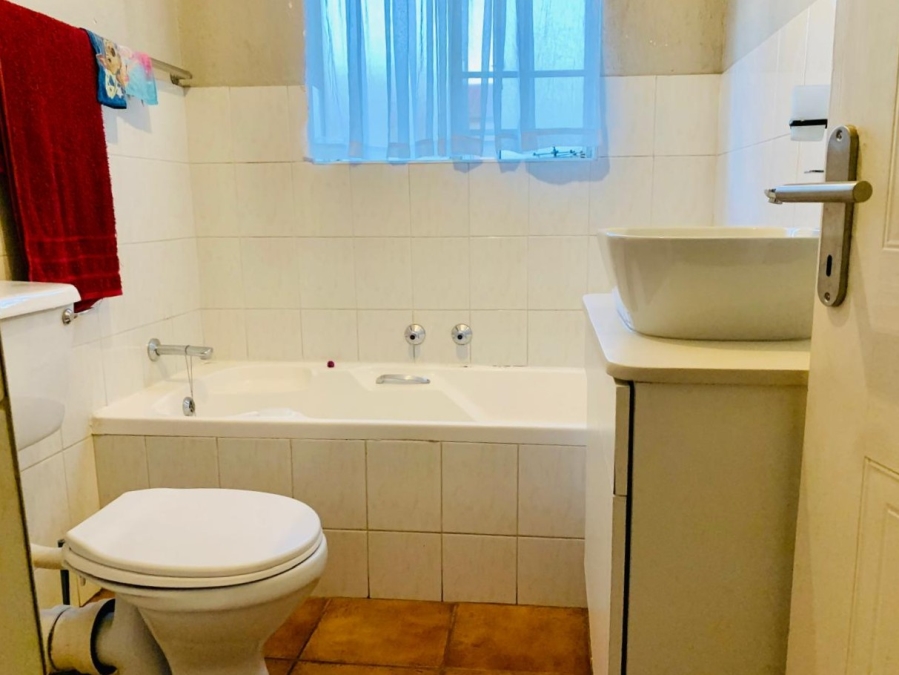 2 Bedroom Property for Sale in Jordaan Park Gauteng