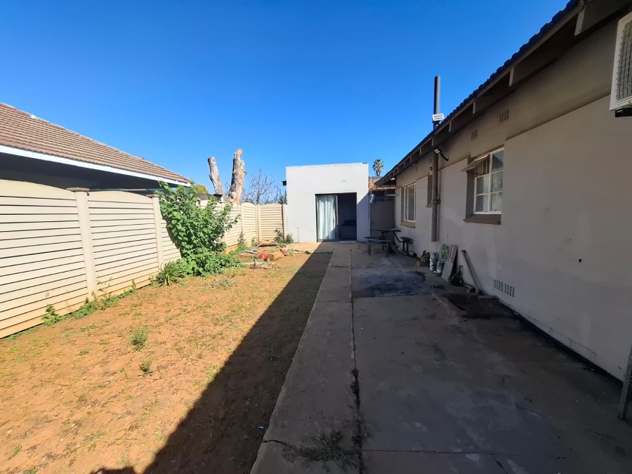 3 Bedroom Property for Sale in Three Rivers Gauteng