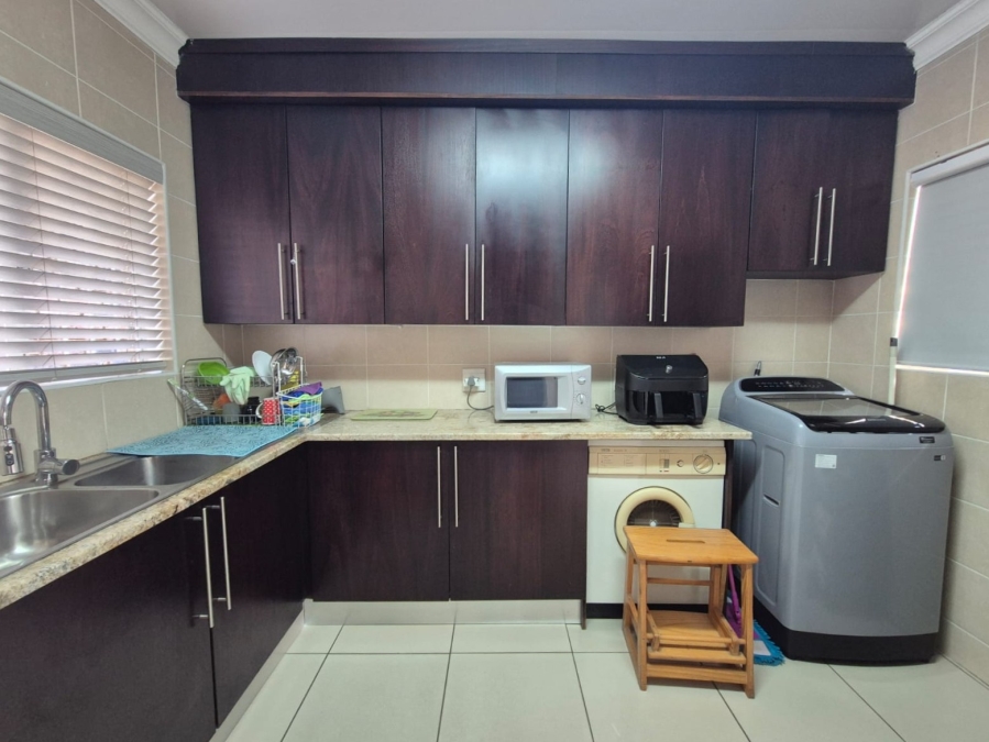 3 Bedroom Property for Sale in Falcon Ridge Gauteng