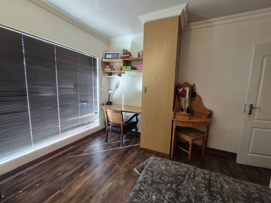 3 Bedroom Property for Sale in Falcon Ridge Gauteng