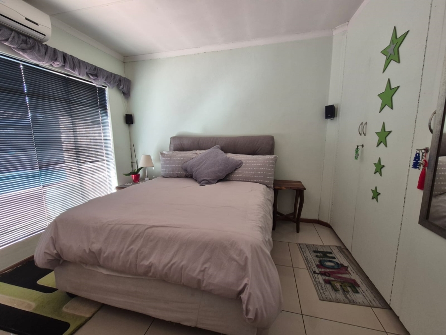 3 Bedroom Property for Sale in Falcon Ridge Gauteng