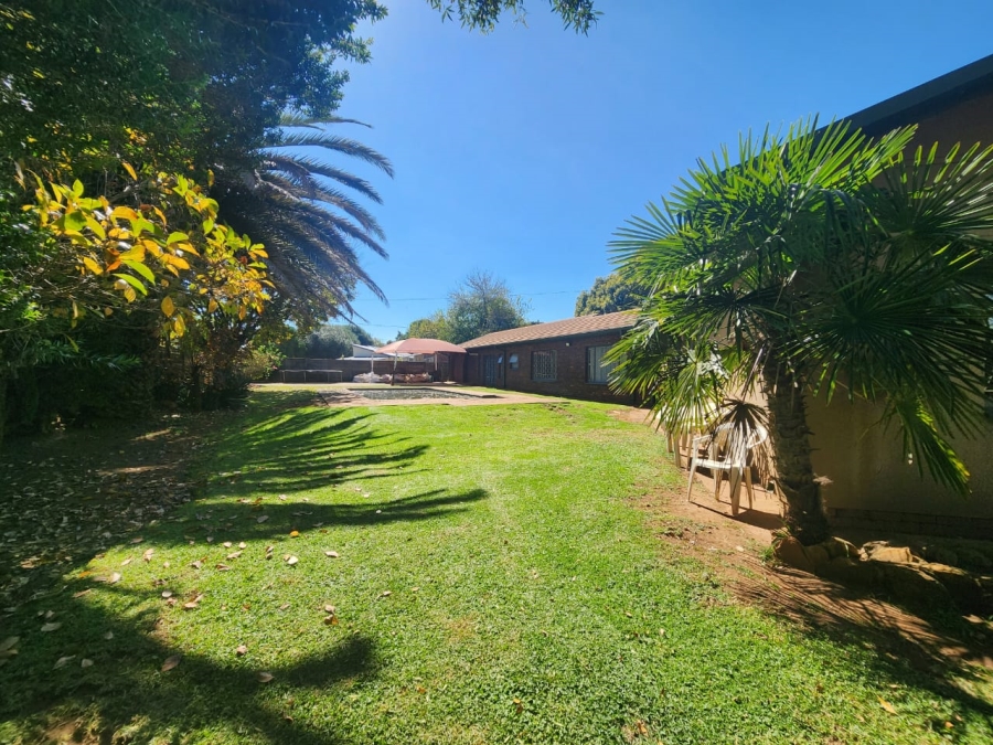 3 Bedroom Property for Sale in Meyerton Central Gauteng