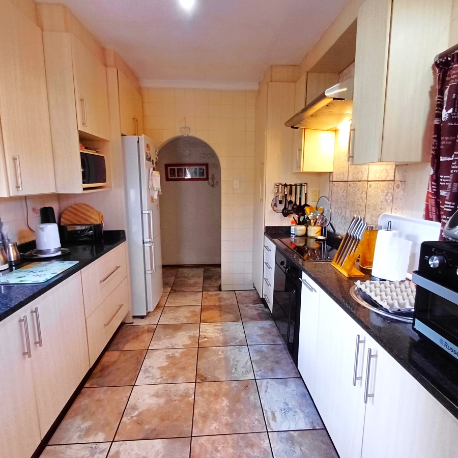 3 Bedroom Property for Sale in Three Rivers Gauteng