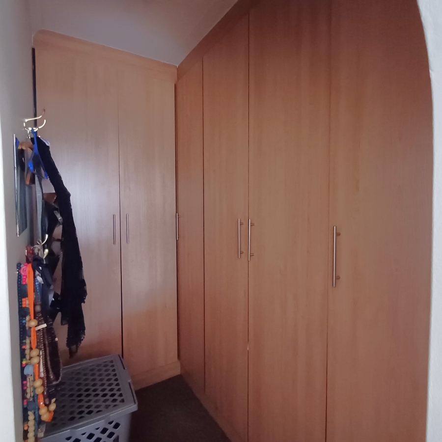 3 Bedroom Property for Sale in Three Rivers Gauteng