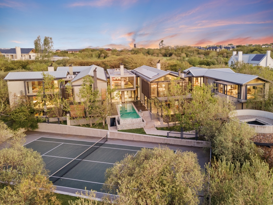 6 Bedroom Property for Sale in Waterfall Equestrian Estate Gauteng