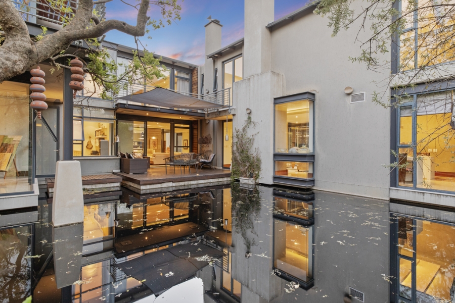 6 Bedroom Property for Sale in Waterfall Equestrian Estate Gauteng
