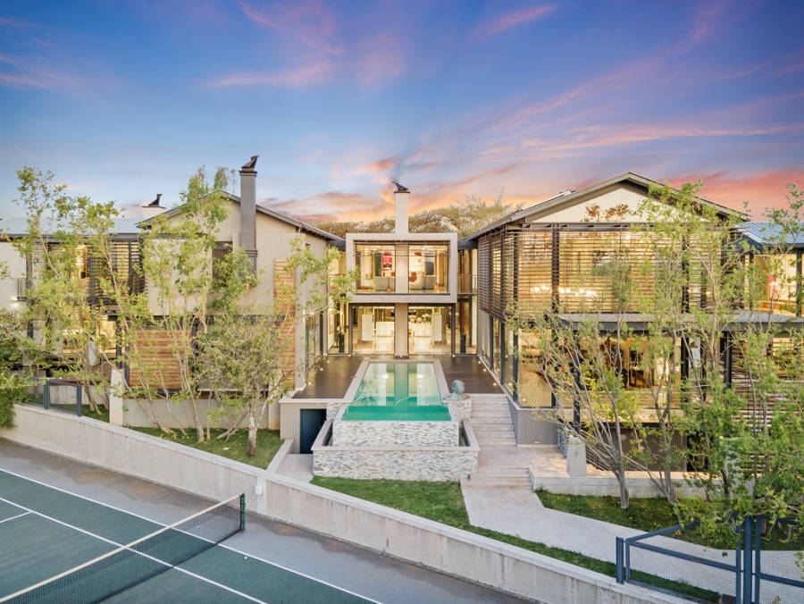 6 Bedroom Property for Sale in Waterfall Equestrian Estate Gauteng