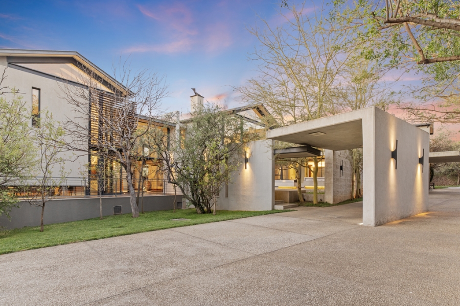 6 Bedroom Property for Sale in Waterfall Equestrian Estate Gauteng