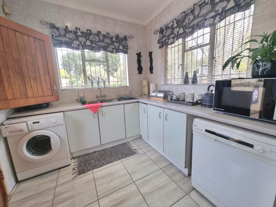 3 Bedroom Property for Sale in Vanderbijlpark SE 4 Gauteng