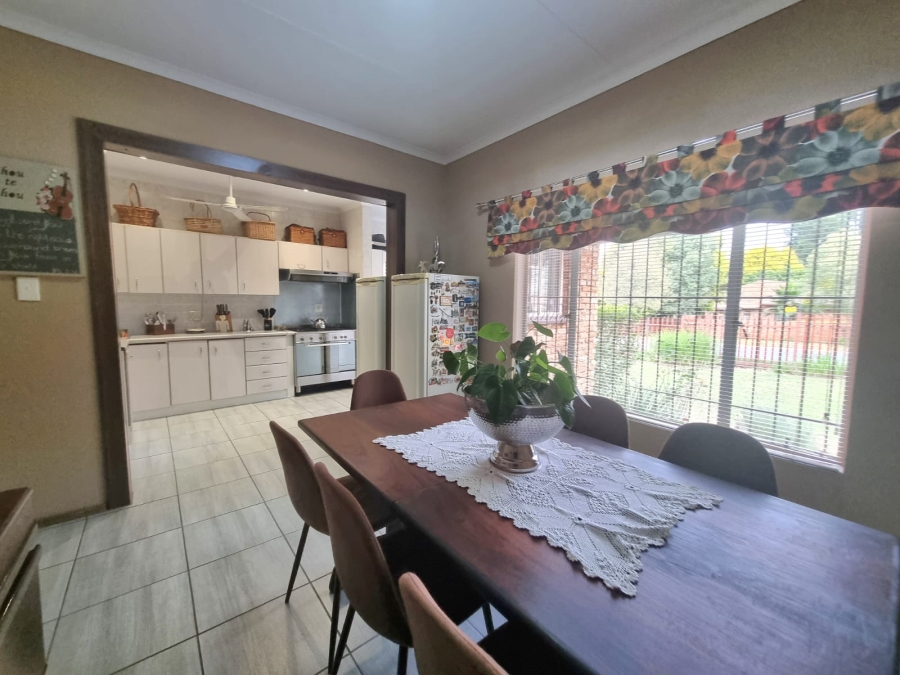 3 Bedroom Property for Sale in Vanderbijlpark SE 4 Gauteng