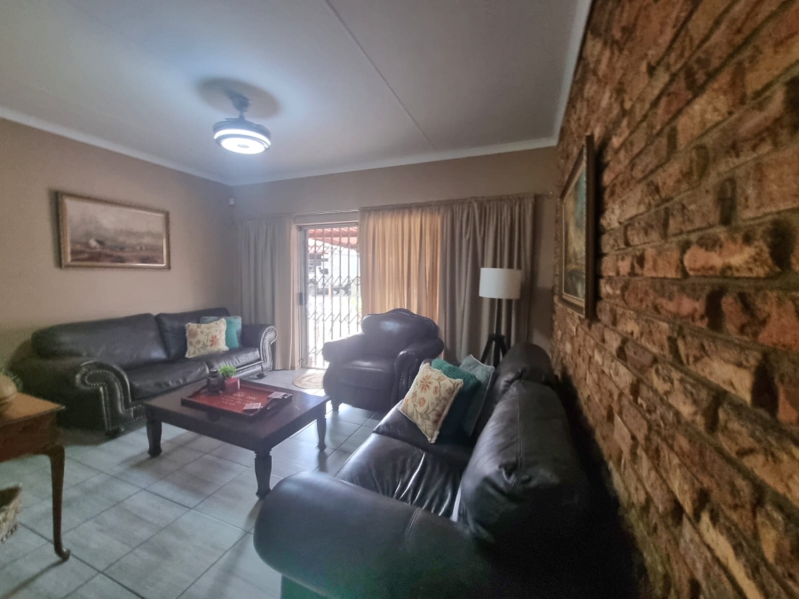 3 Bedroom Property for Sale in Vanderbijlpark SE 4 Gauteng