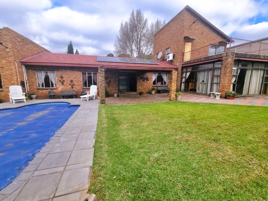 3 Bedroom Property for Sale in Vanderbijlpark SE 4 Gauteng