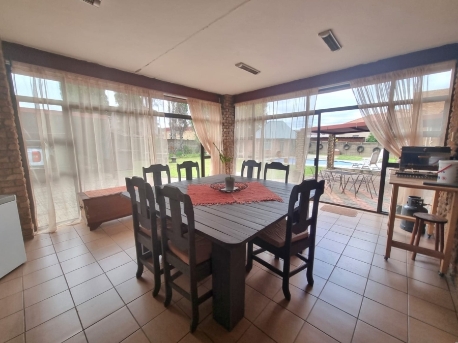 3 Bedroom Property for Sale in Vanderbijlpark SE 4 Gauteng