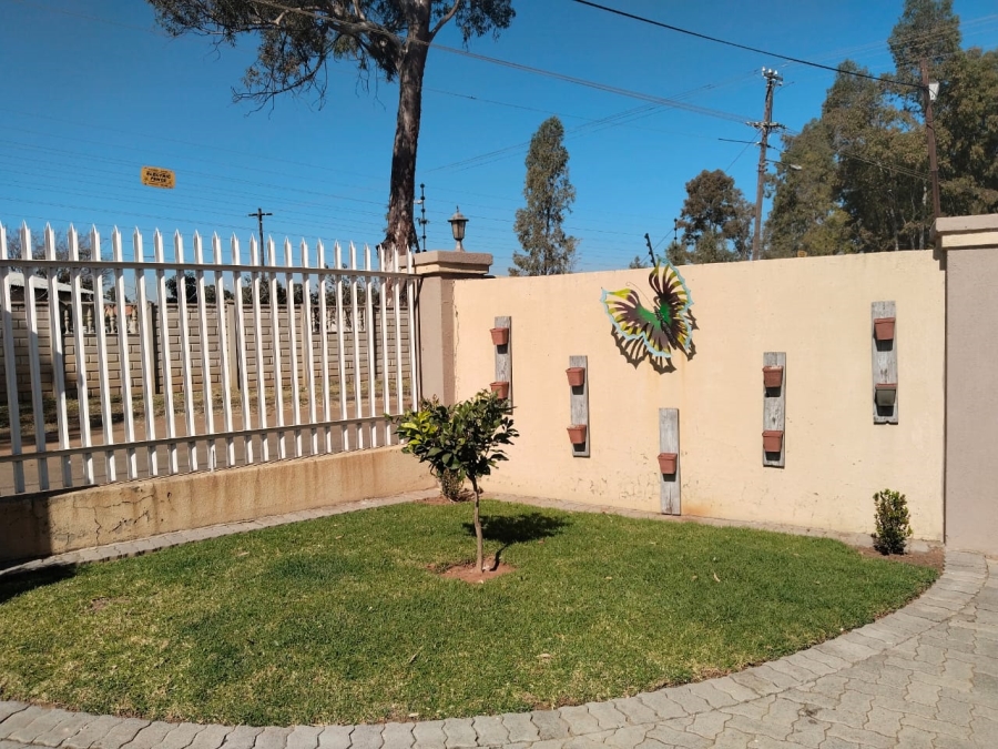 3 Bedroom Property for Sale in Riversdale Gauteng