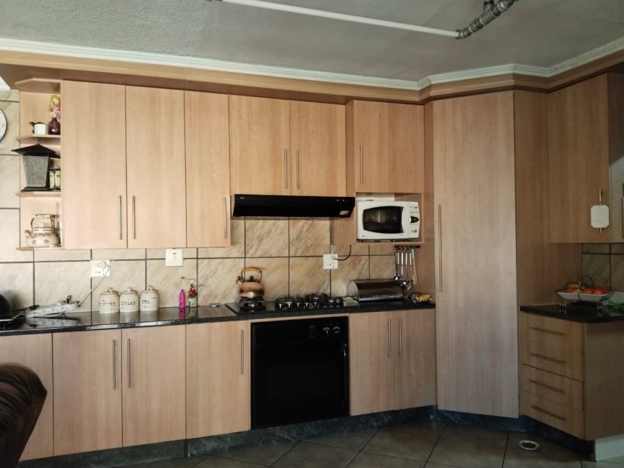3 Bedroom Property for Sale in Riversdale Gauteng