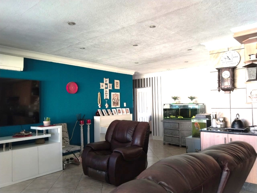 3 Bedroom Property for Sale in Riversdale Gauteng