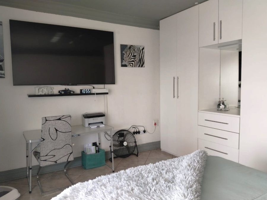 3 Bedroom Property for Sale in Riversdale Gauteng