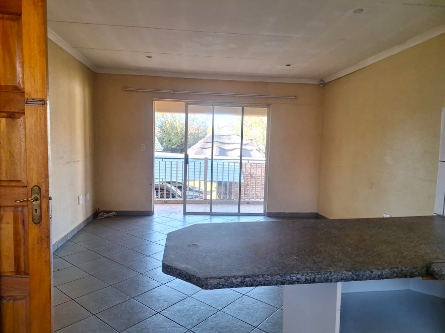 2 Bedroom Property for Sale in Rensburg Gauteng