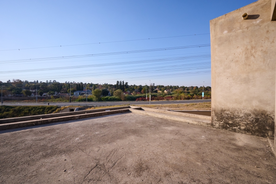 4 Bedroom Property for Sale in Waterfall Country Village Gauteng