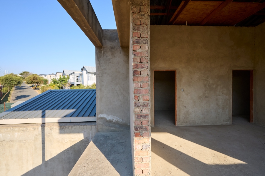 4 Bedroom Property for Sale in Waterfall Country Village Gauteng