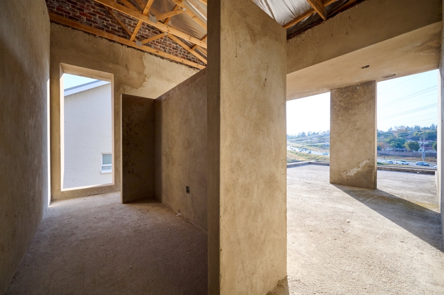 4 Bedroom Property for Sale in Waterfall Country Village Gauteng