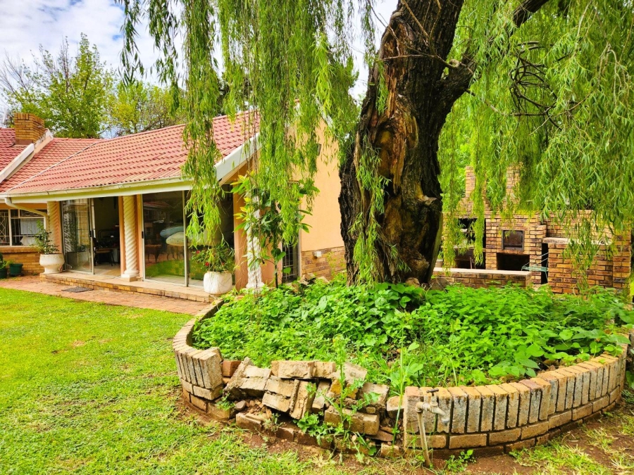 3 Bedroom Property for Sale in Peacehaven Gauteng