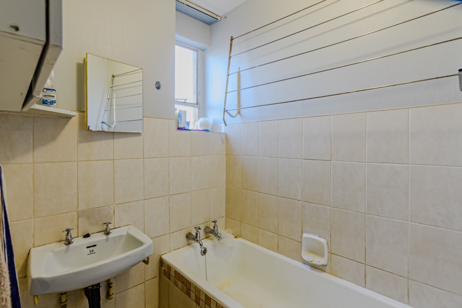 2 Bedroom Property for Sale in Moregloed Gauteng