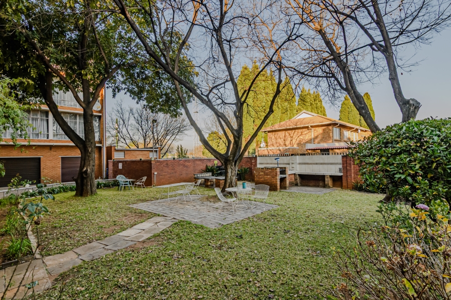 2 Bedroom Property for Sale in Moregloed Gauteng