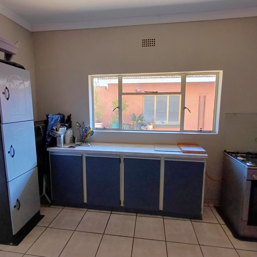 4 Bedroom Property for Sale in Buyscelia Gauteng