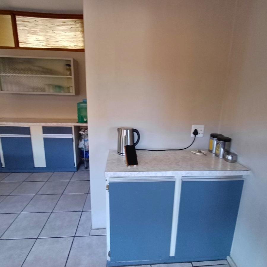 4 Bedroom Property for Sale in Buyscelia Gauteng