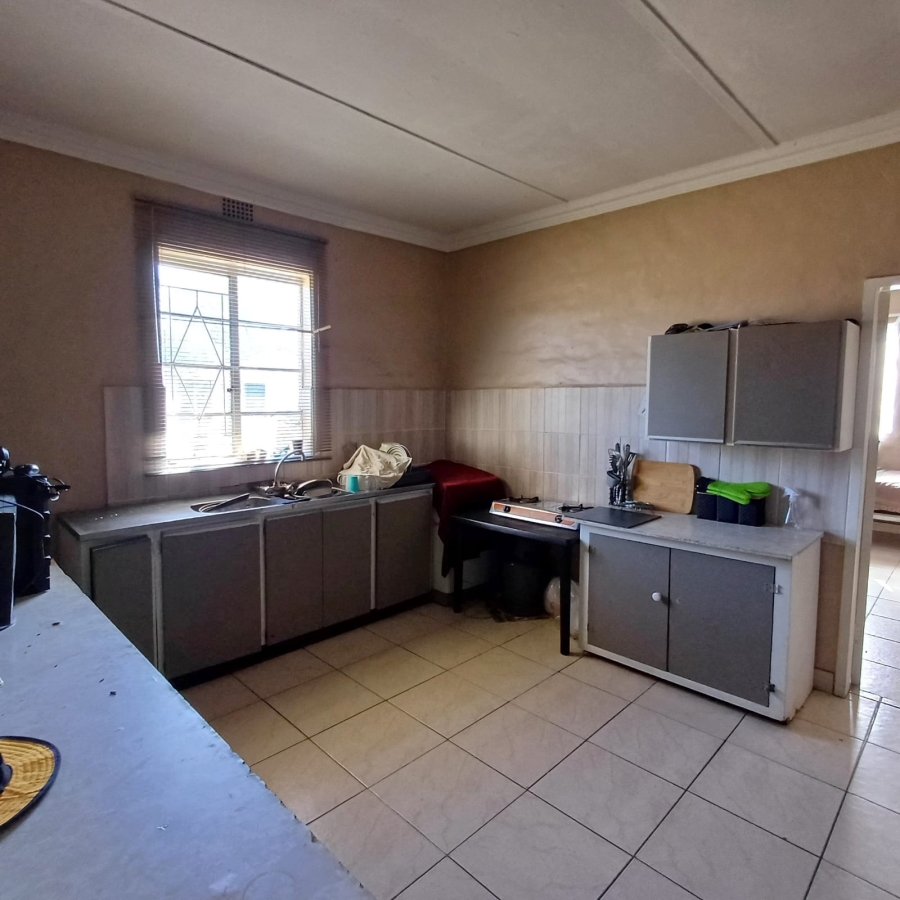 4 Bedroom Property for Sale in Buyscelia Gauteng
