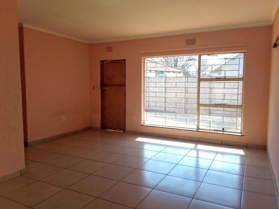 3 Bedroom Property for Sale in Finsbury Gauteng