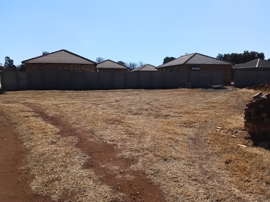 0 Bedroom Property for Sale in Kookrus Gauteng