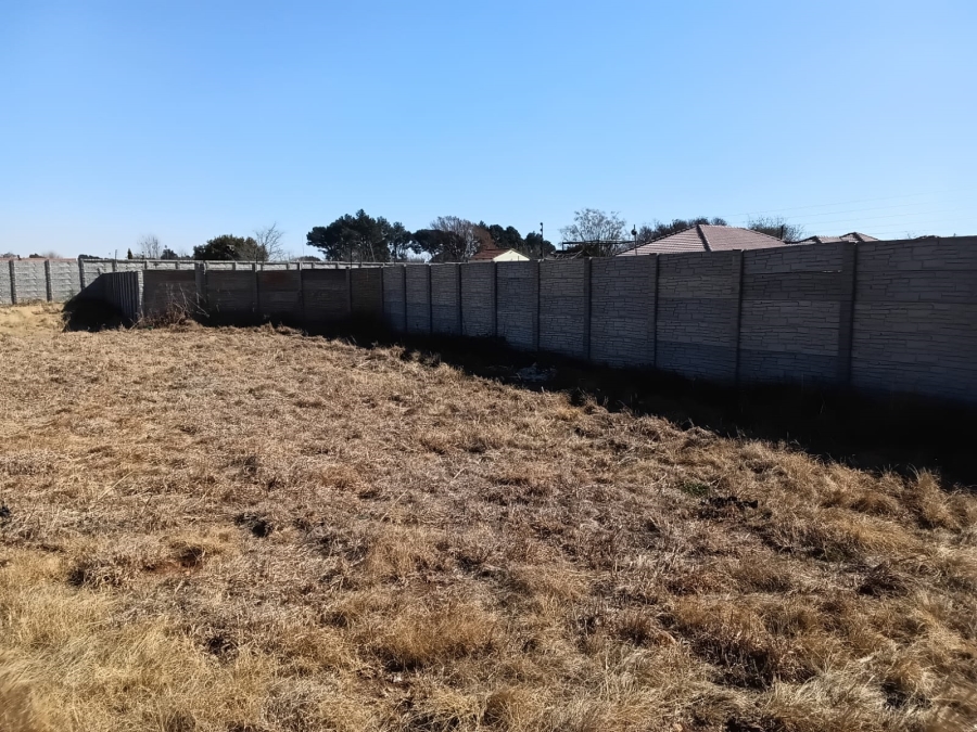 0 Bedroom Property for Sale in Kookrus Gauteng
