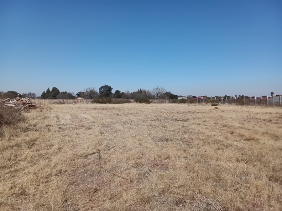 0 Bedroom Property for Sale in Kookrus Gauteng