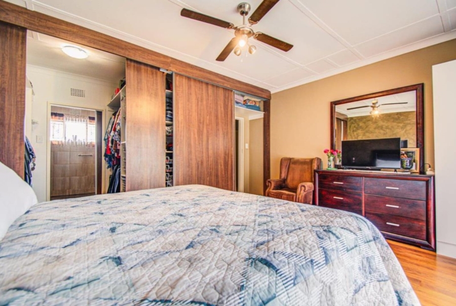 3 Bedroom Property for Sale in Parkdene Gauteng