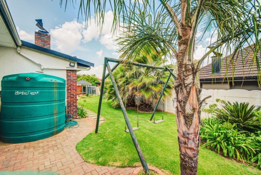 3 Bedroom Property for Sale in Parkdene Gauteng