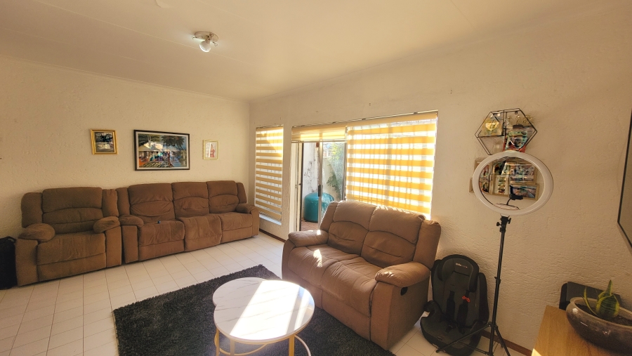 2 Bedroom Property for Sale in Kibler Park Gauteng