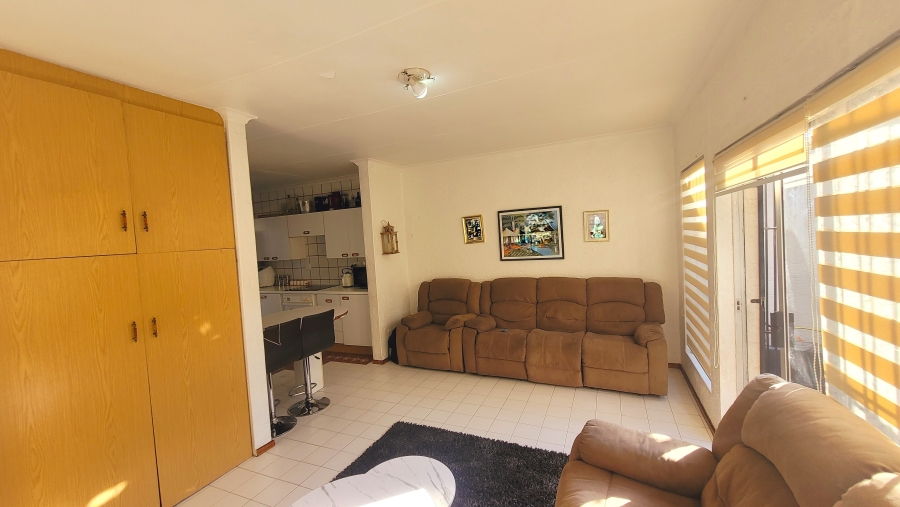 2 Bedroom Property for Sale in Kibler Park Gauteng
