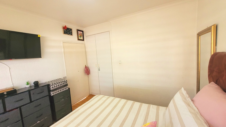 2 Bedroom Property for Sale in Kibler Park Gauteng