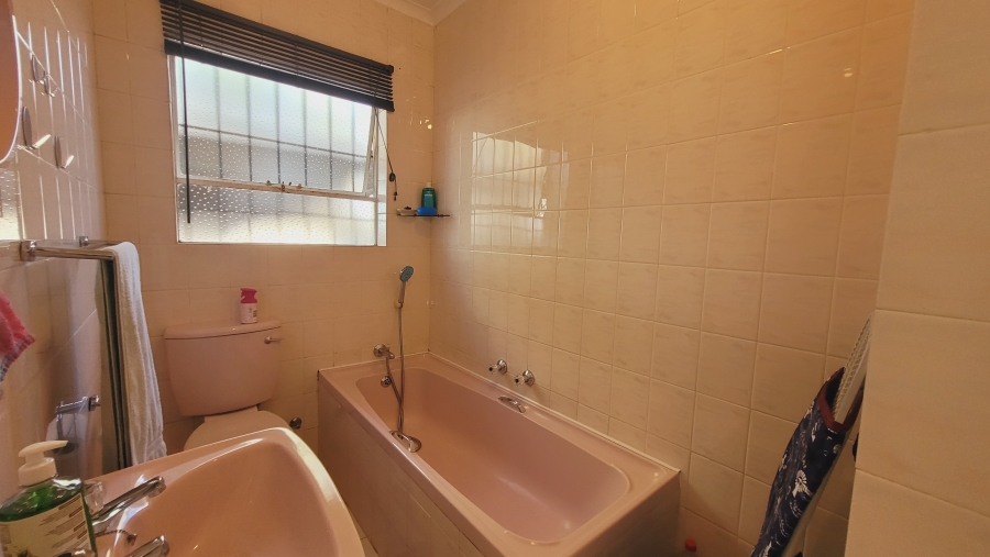 2 Bedroom Property for Sale in Kibler Park Gauteng