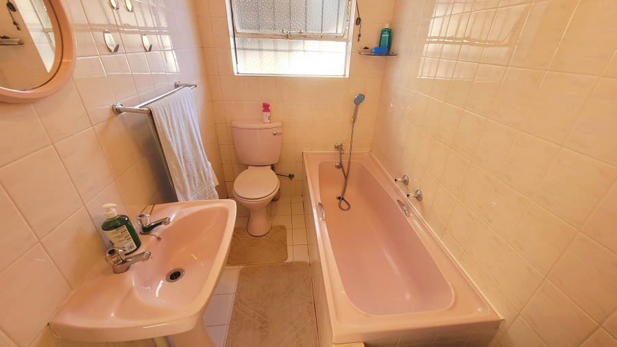 2 Bedroom Property for Sale in Kibler Park Gauteng